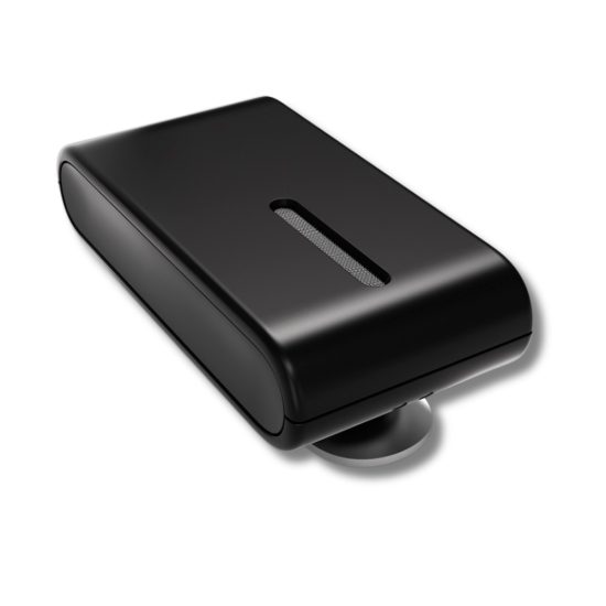 Oticon Connectlip mahdollistaa kuulokojeiden monipuolisen käytön. Siinä on kätevä pidike, jolla laitteen saa kiinnitettyä taskuun tai kaulukseen.